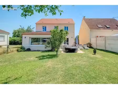 maison 6 pièces 116 m²