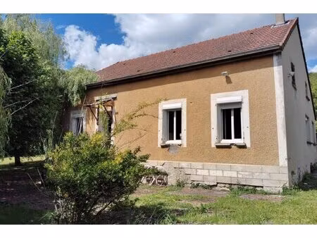 propriété arborée 2ha à 10 min de vichy