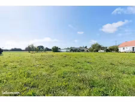 terrain 1951 m² yvre l eveque