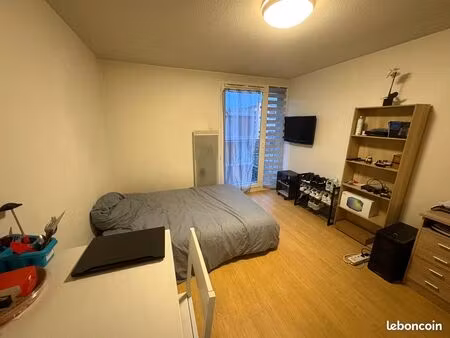 studio meublé