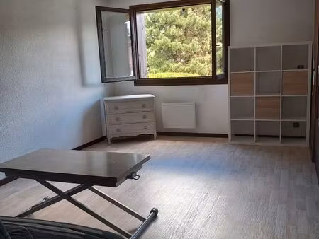 studio meublé