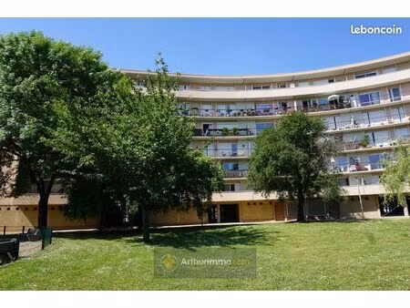 appartement 3 pièces 69 m²