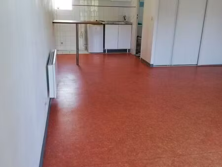 grand studio 32 m²