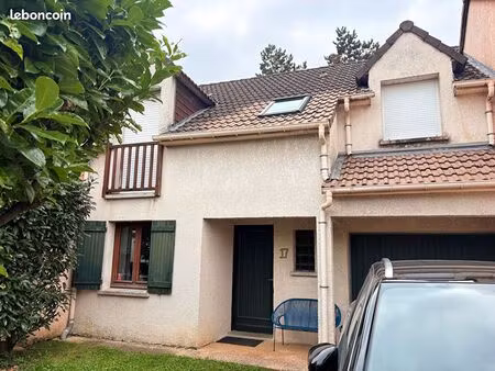 maison 5 pièces 79 m²