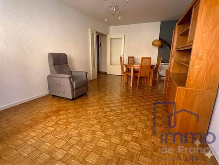 bel appartement t2 lumineux avec fort potentiel – emplacement