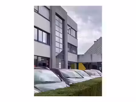 bureaux à louer à doorniksesteenweg 81b courtrai (rbw34093)
