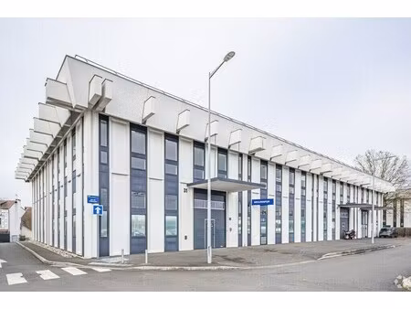 location local d’activités rungis 94150 1062m²