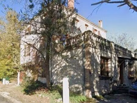 ensemble immobilier avec maison