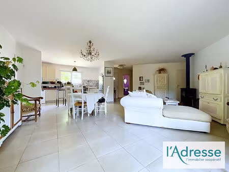 vente maison 5 pièces  126.00m²  bruguières