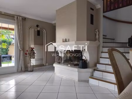 maison d’exception avec piscine sous véranda