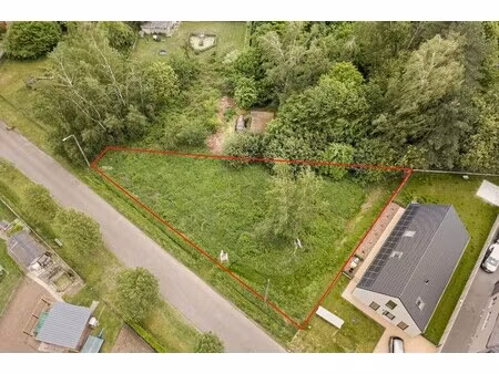breed bouwperceel van 849 m² te koop in lichtaart