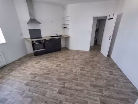 en vente à fougères (35) : appartement avec far immobilier