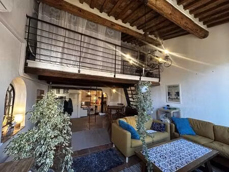 a vendre aix en provence   charme de l'ancien en parfait état