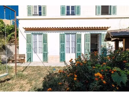 maison individuelle a renover - vue mer