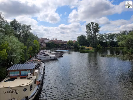 vaste maison de ville à rénover