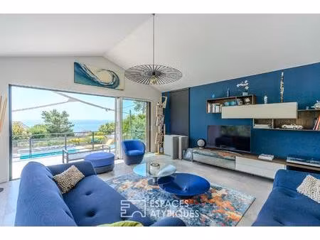 villa contemporaine avec vue panoramique sur l'océan