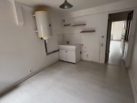 t1 - 70 rue des granges besancon