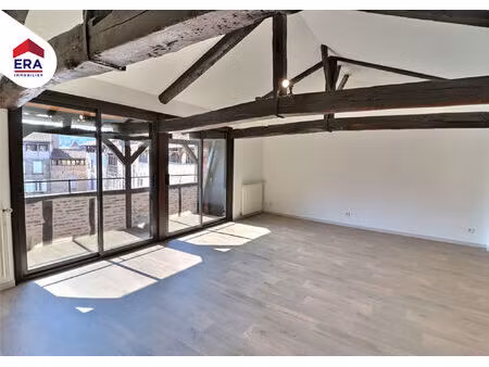 appartement 4 pièces en centre ville de figeac