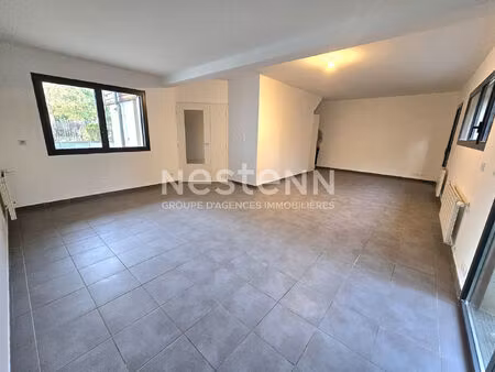 quartier bagatelle très beau t5 standing triplex de 122.6m² jardin et 2 terrasses   2 gara