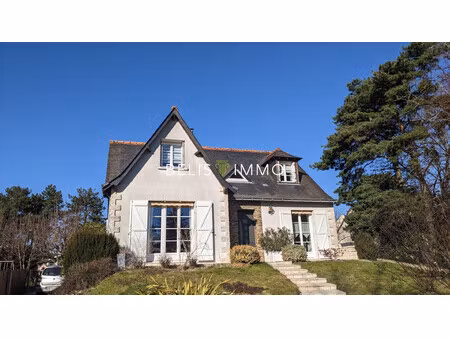 maison montlouis sur loire 5 pièce(s) 140 m2 + sous-sol complet