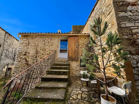 superbe maison de village 3 pièces à louer à apt - hameau des jean jean