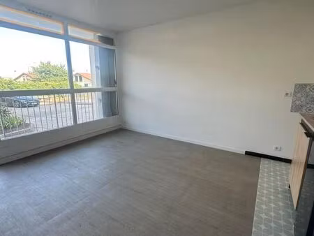 studio 1 pièce 20 m²