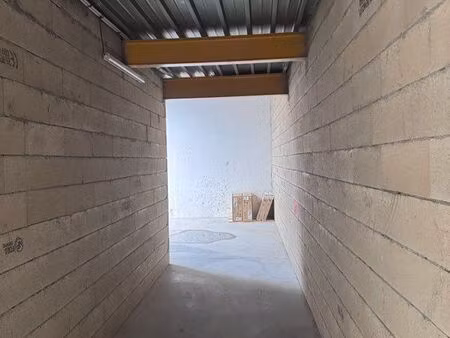 entrepôt de 66m2 domont