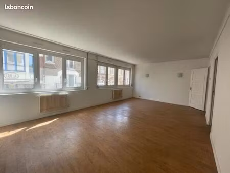 appartement 3 pièces 69 m²