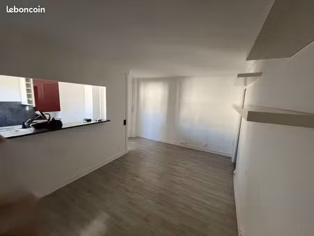 saint mandé location non meublé 2 piéces 38 m²