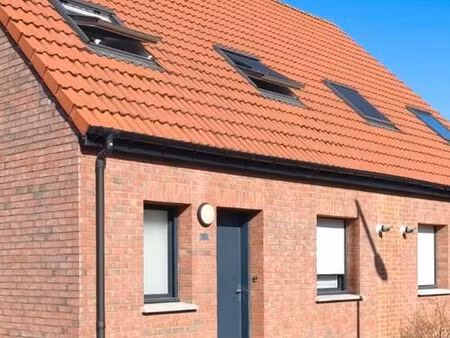 maison à louer à douvrin – 90 m² – 3 chambres – garage – jardin - location nue