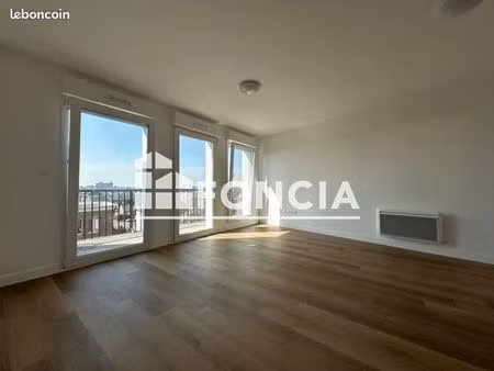 appartement 3 pièces 58 m²