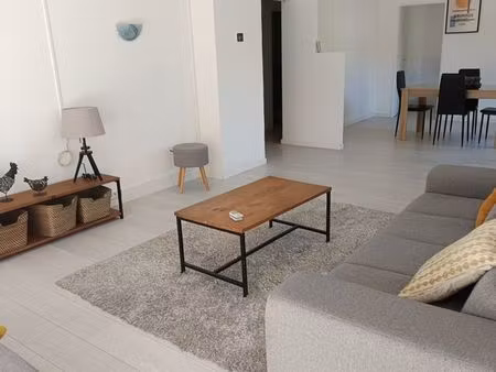 st denis de pile - t4 meuble