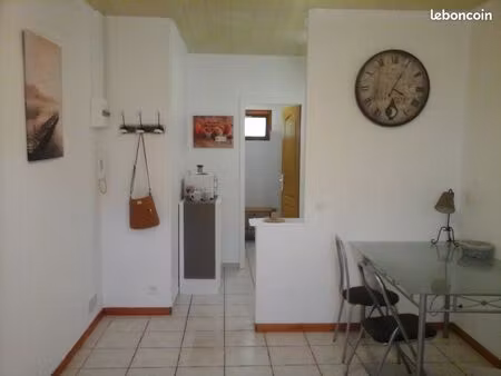 studio 1 pièce 22 m²