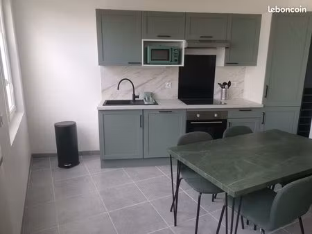 duplex f2 meublé contemporain