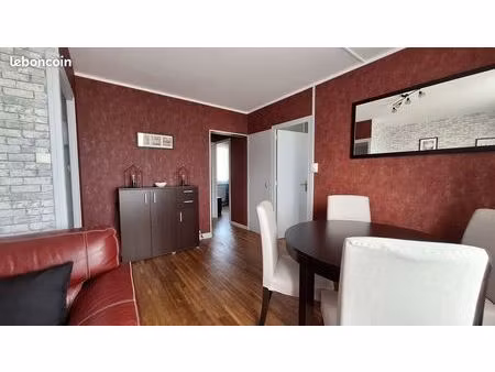 bel appartement refait à neuf avec vue sur la basilique
