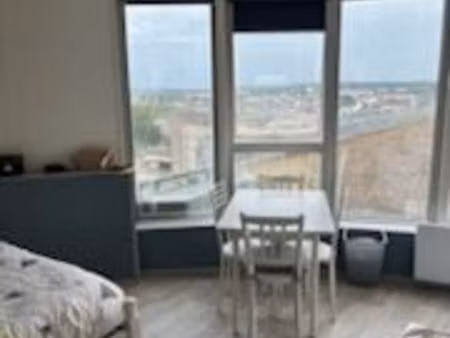 studio tours centre dans résidence sécurisée