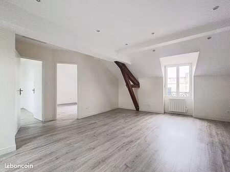 appartement 3 pièces 54 m²