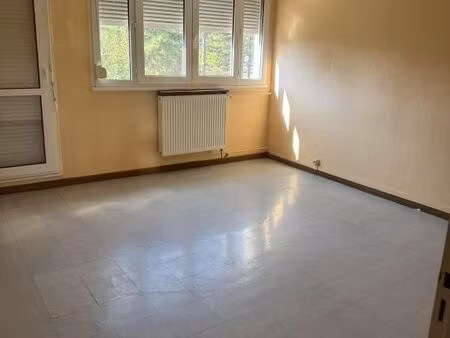 appartement 3 pièces 65 m²