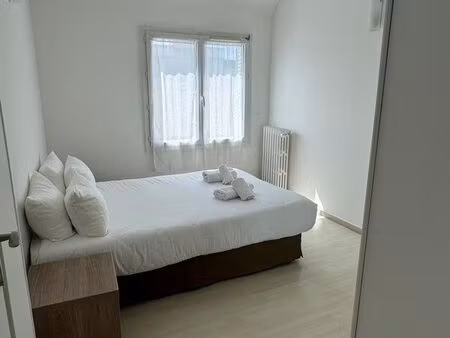 appartement proche rer avec terrasse
