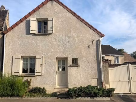 maison à louer à civry la forêt