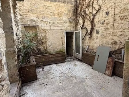 local commercial + terrasse privative — hyper-centre bordeaux