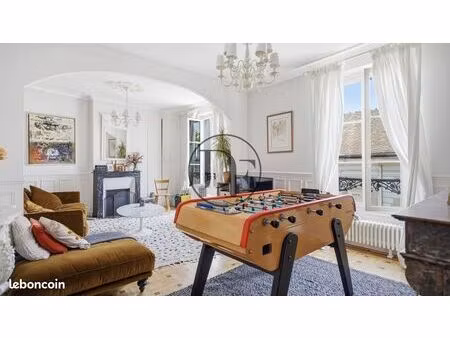 appartement 6 pièces 154 m²