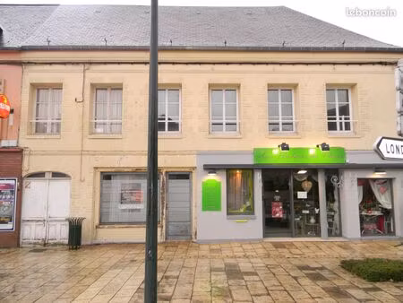 app f3 1er étage centre des grandes ventes