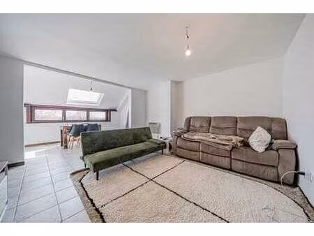 créez un magnifique duplex à mons