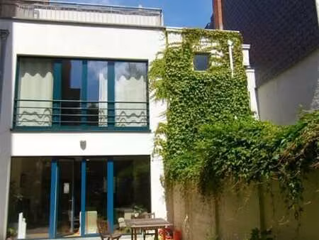 ulb! splendide maison 5 chambres avec jardin & parking