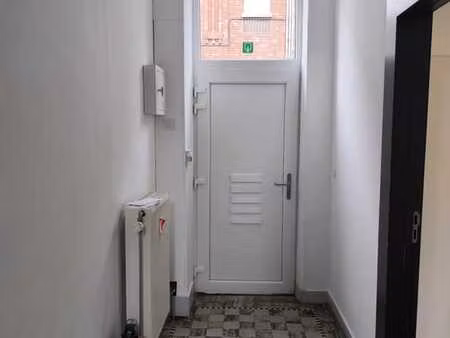 maison en colocation 4 chambres  communs et jardin