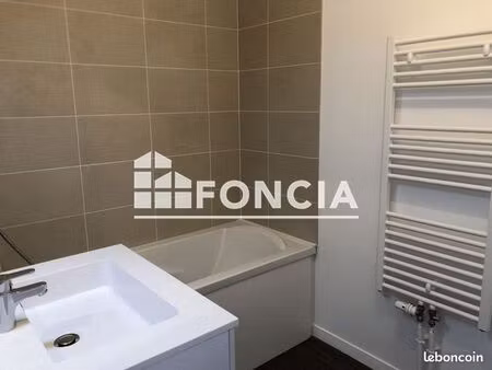 appartement 3 pièces 60 m²