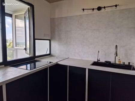 t2 à la recherche de son nouveau locataire