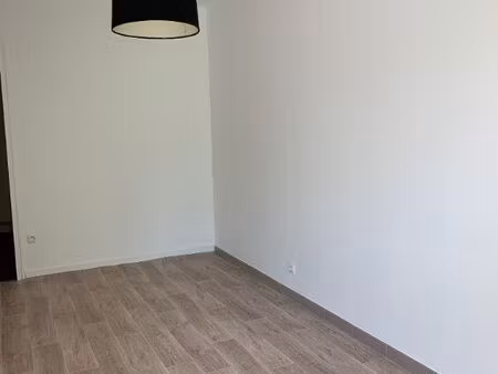 inconnu 1 pièce 40 m²