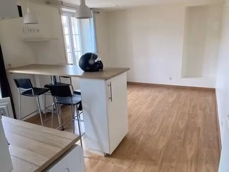 appartement t2 la chapelle la reine